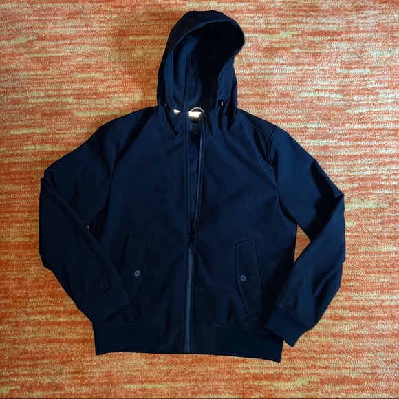 Guess Other - GUESS raincoat 🌸